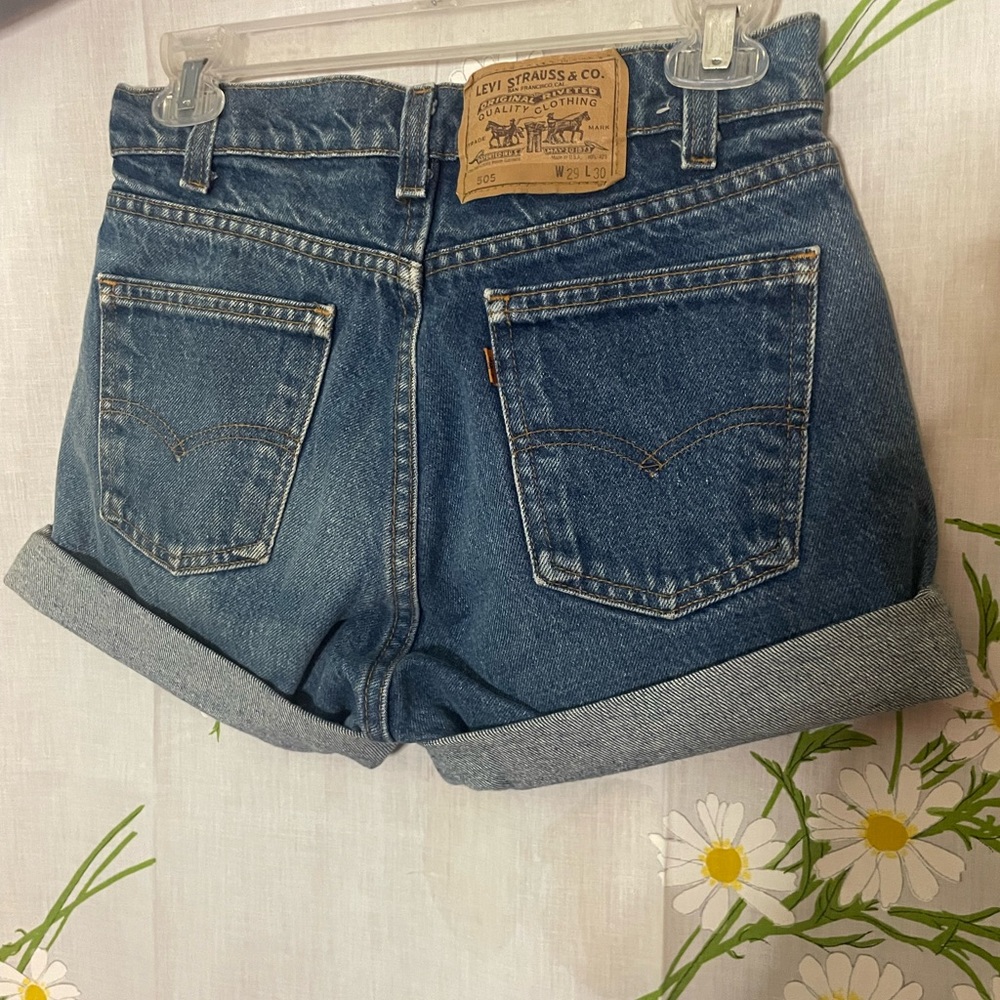 Vintage 90s Levi’s 505 orange tab cut off denim high waisted mom shorts - Picture 6 of 7
